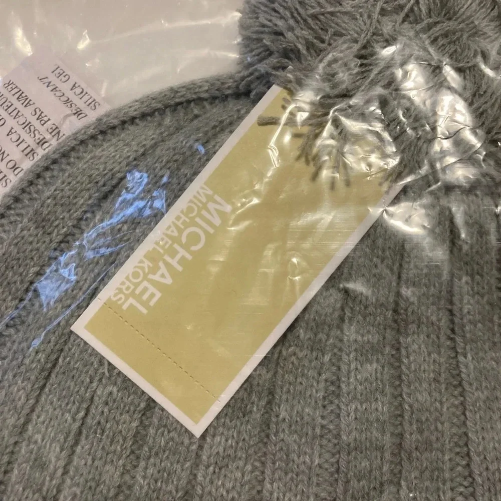 NWT Michael Kors Pom Pom Beanie Hat